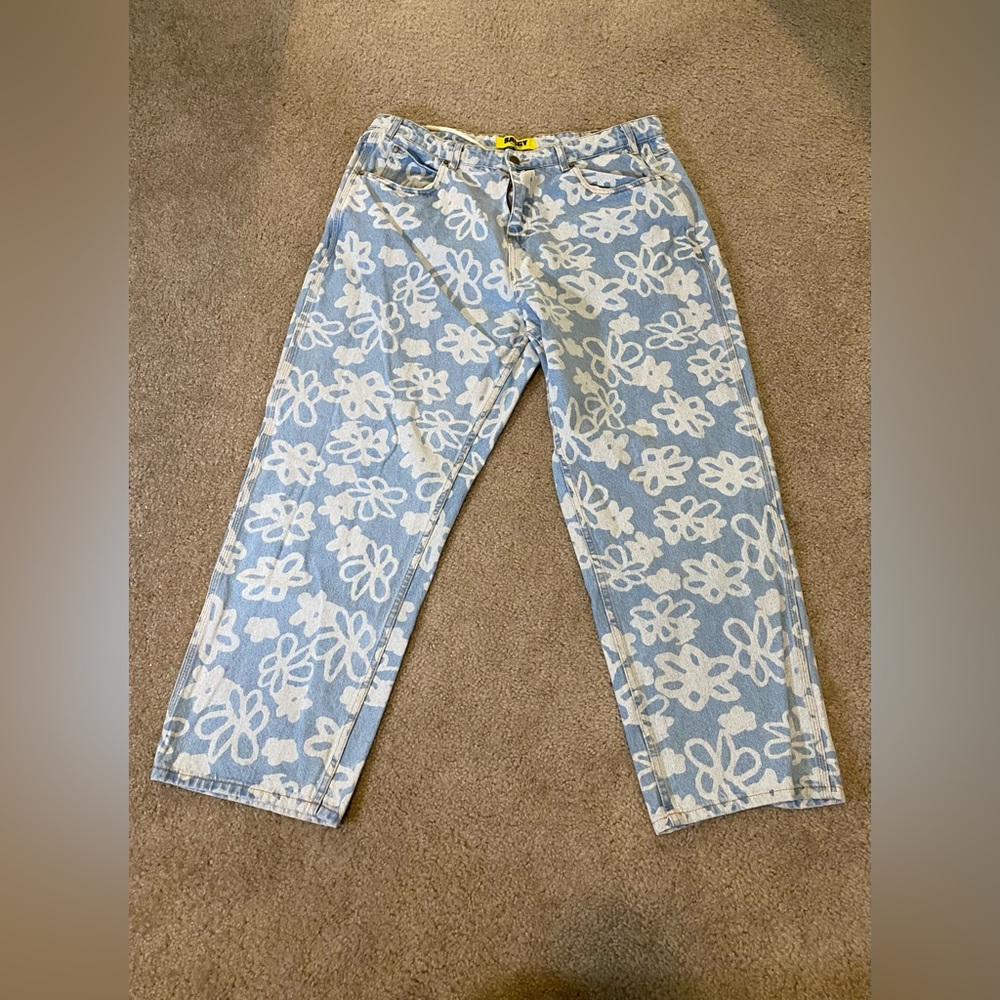 Baggy Pants